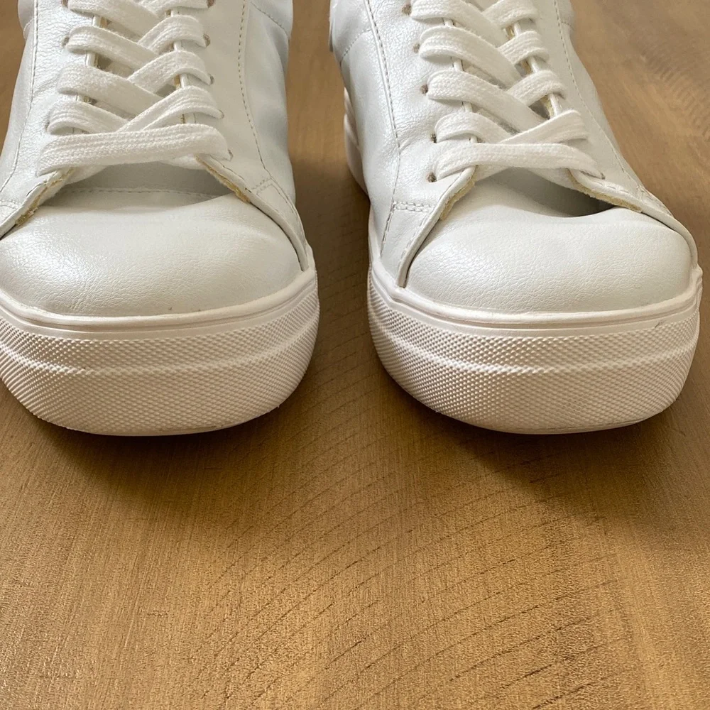 Pink Lily White platform Sneakers size 9